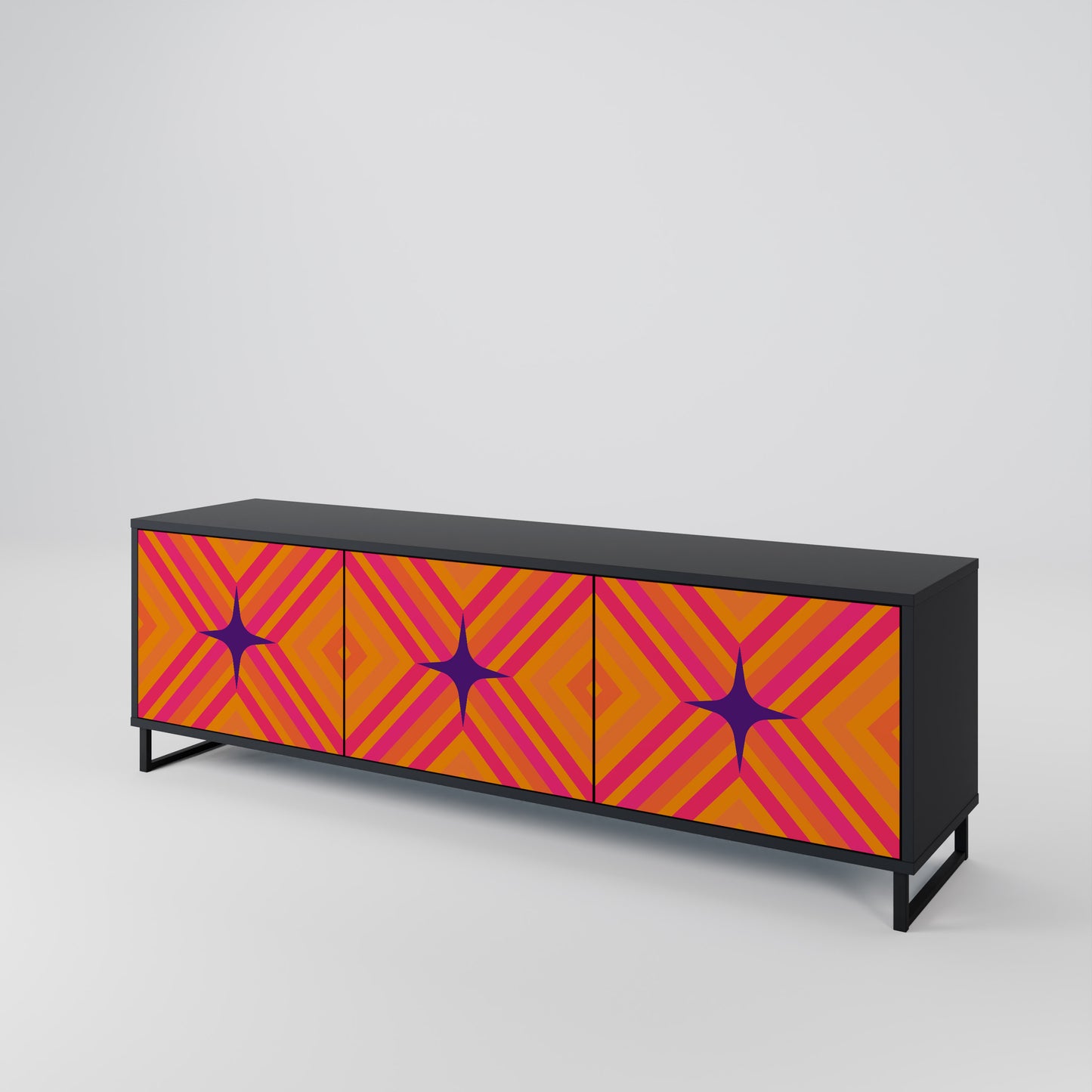 GEOMETRIC BRILLIANCE 3-türiges TV-Lowboard