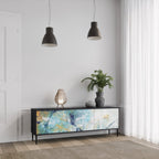 ABSTRACT THOUGHTS TV-Lowboard mit 3 Türen in Schwarz