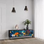 MIDNIGHT BLOSSOM TV-Lowboard mit 3 Türen in Schwarz