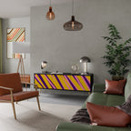 DREAMS COME TRUE TV-Lowboard mit 3 Türen in Schwarz