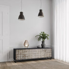 SLIGHTLY BLURRED TV-Lowboard mit 3 Türen in Schwarz