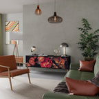 NEVERENDING BLOOM TV-Lowboard mit 3 Türen in Schwarz