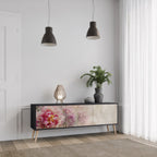 PEONY WHISPER TV-Lowboard mit 3 Türen in Schwarz