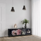 PURE BLOSSOM TV-Lowboard mit 3 Türen in Schwarz