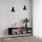 PURE BLOSSOM TV-Lowboard mit 3 Türen in Schwarz