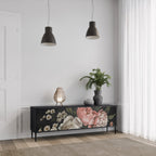 LUSH ELEGANCE TV-Lowboard mit 3 Türen in Schwarz