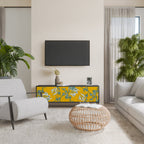 YELLOW CHINOISERIE TV-Lowboard mit 3 Türen in Schwarz