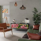 FRAGILE BEAUTY TV-Lowboard mit 3 Türen in Schwarz