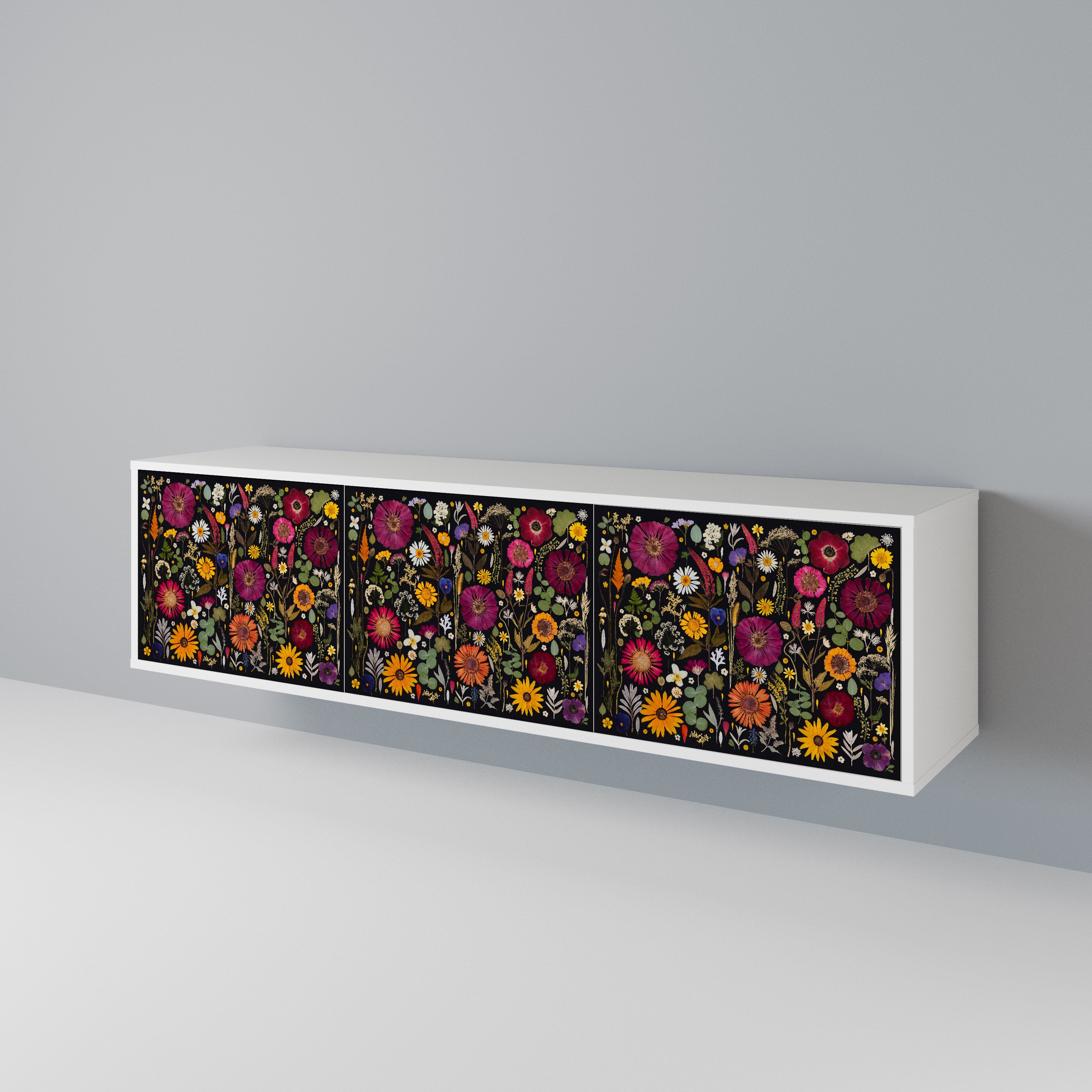 MIDNIGHT GARDEN 3-türiger TV-Schrank