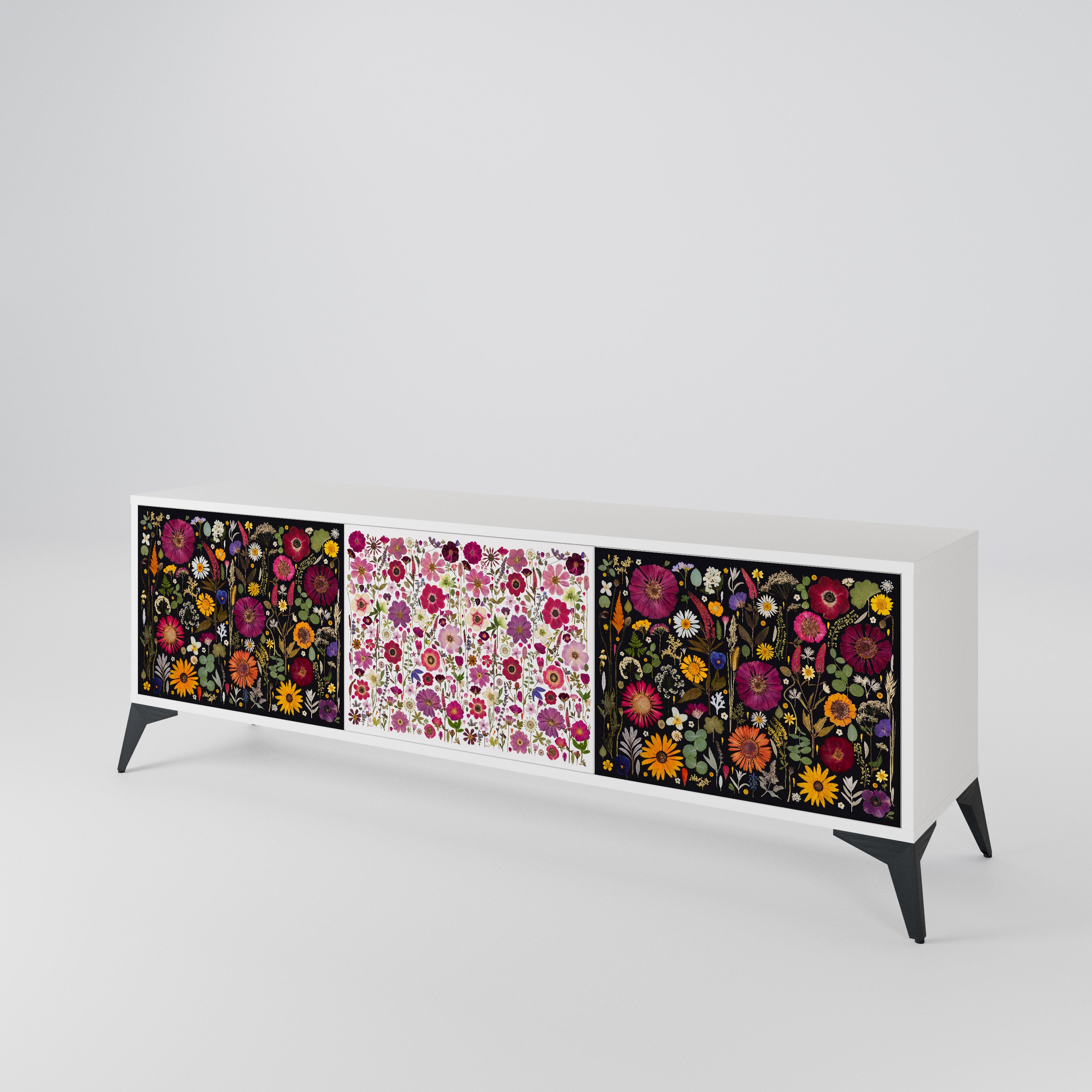 DAYNITE GARDEN 3-türiger TV-Schrank