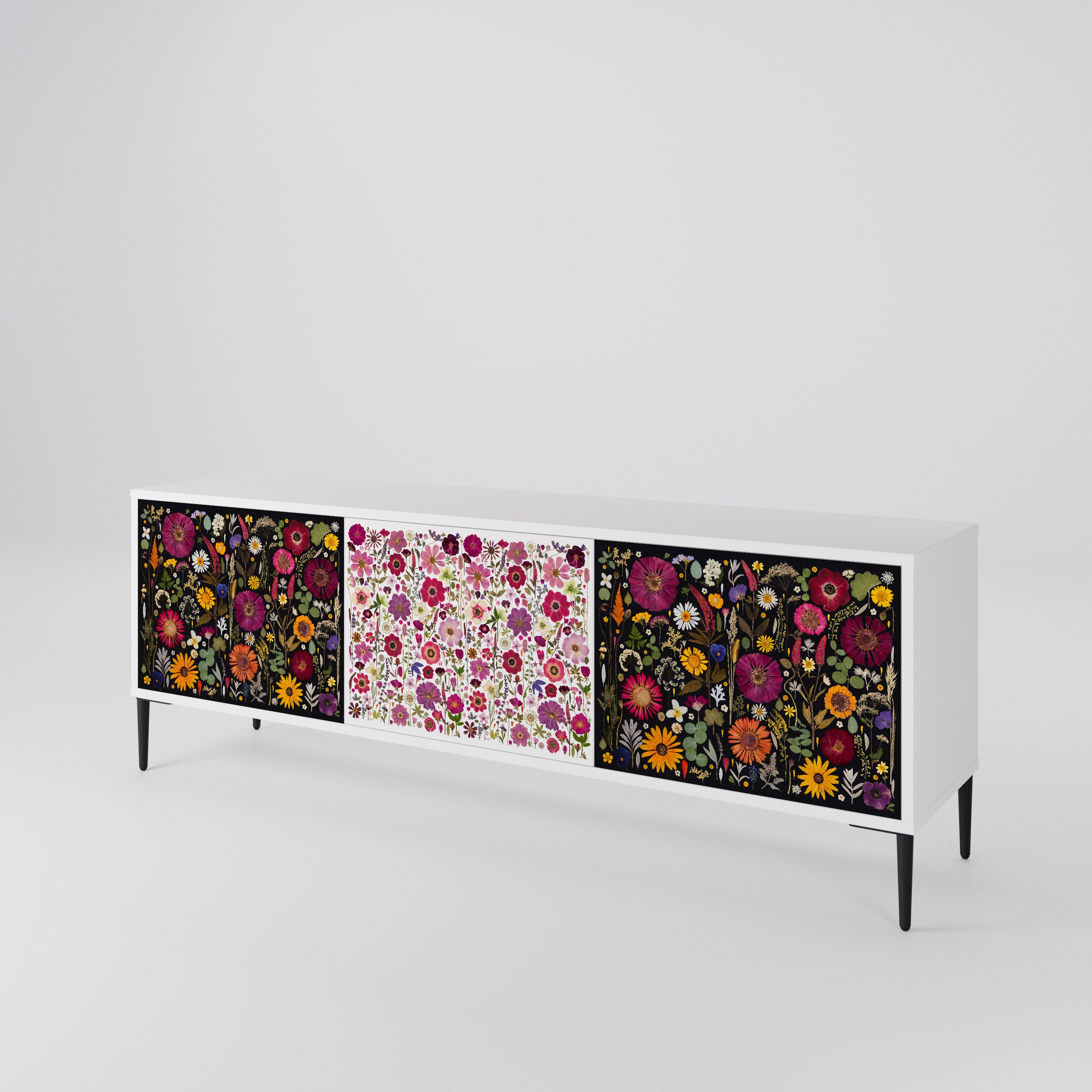 DAYNITE GARDEN 3-türiger TV-Schrank