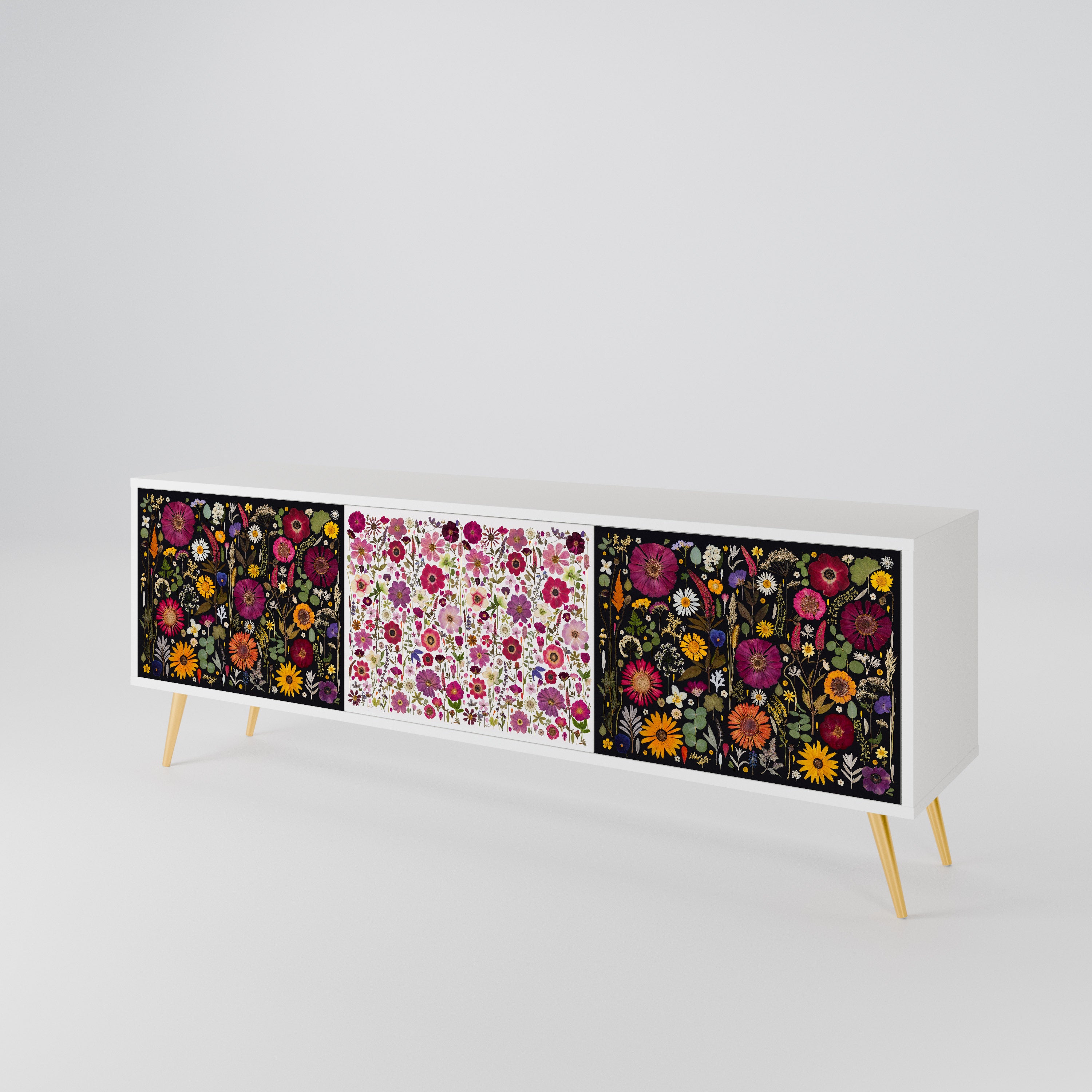 DAYNITE GARDEN 3-türiger TV-Schrank
