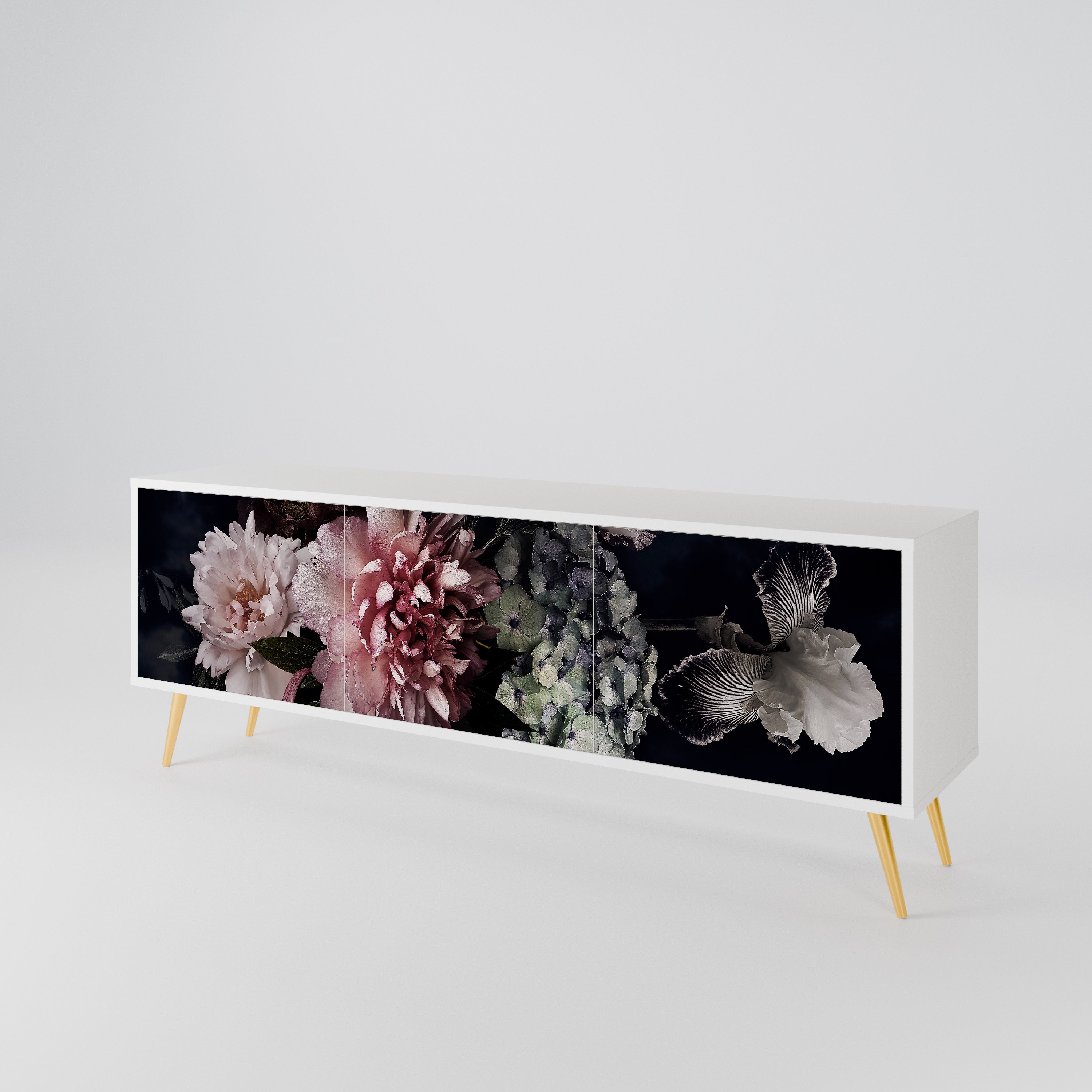 PURE BLOSSOM 3-türiges TV-Lowboard