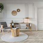 DELICATE MEMENTO 3-Door TV Stand in Oak Effect