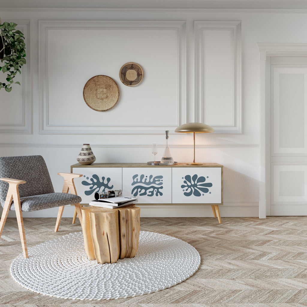 WONDERLAND VEGETATION TV-Lowboard mit 3 Türen in Eiche-Optik