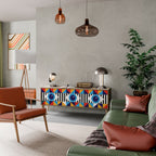 ABSTRACTION AND GEOMETRY TV-Lowboard mit 3 Türen in Eiche-Optik