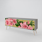 FRAGILE BEAUTY TV-Lowboard mit 3 Türen in Grau