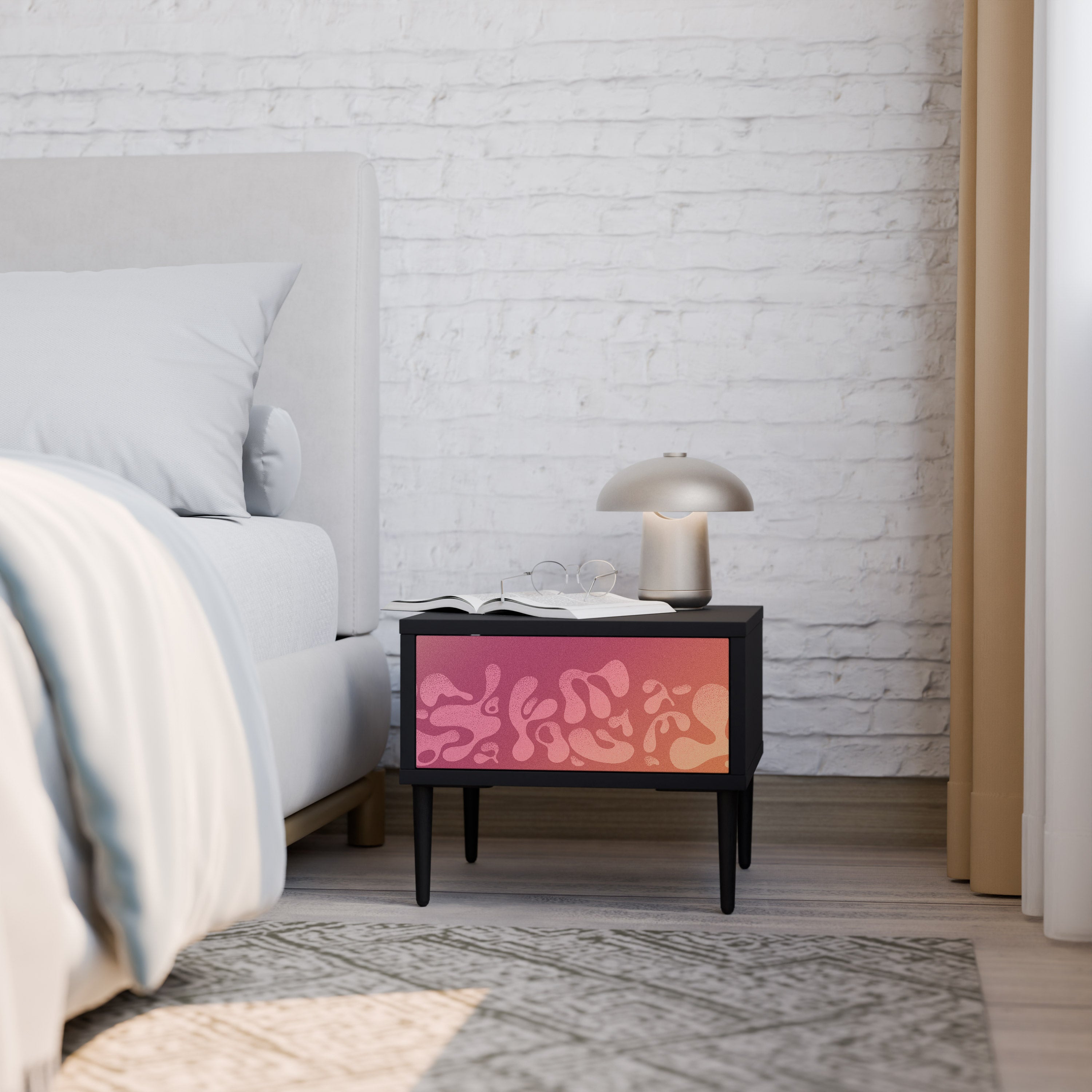 IRREGULAR PINK Nachttisch in schwarzem Finish