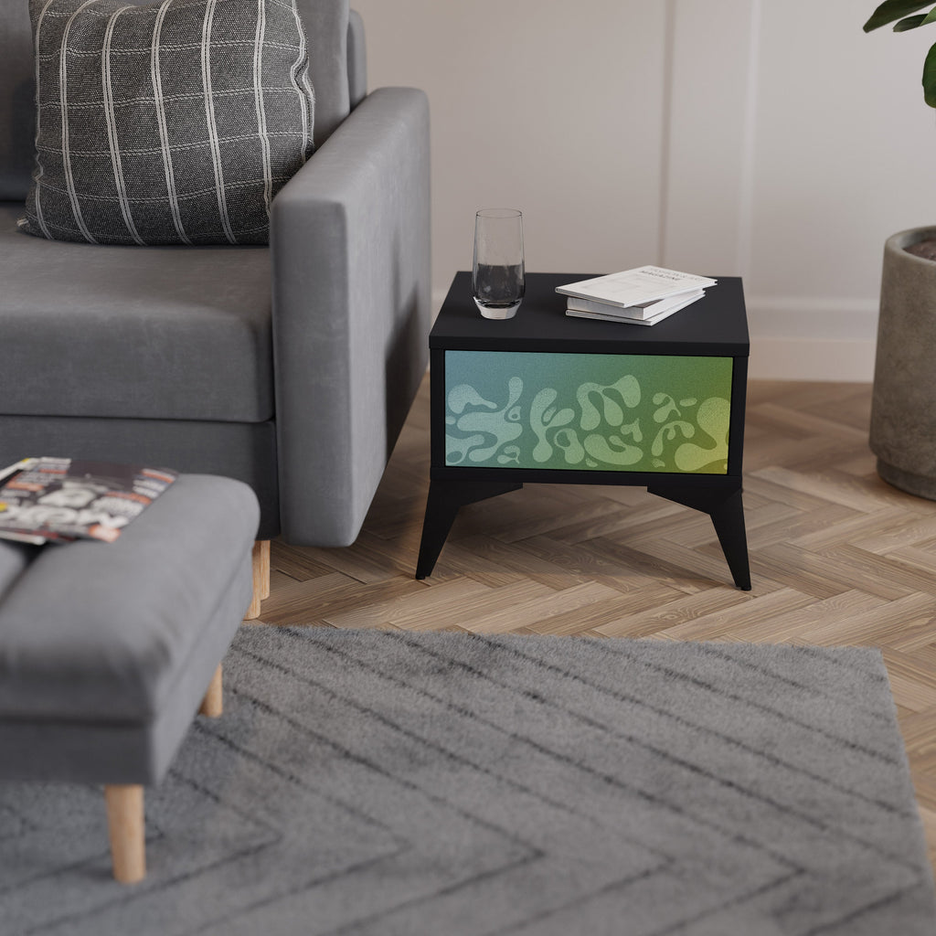 IRREGULAR BLUE Nachttisch in schwarzem Finish