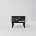 INTREPID FORMATION Nachttisch in Schwarz