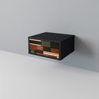 FIGURES OF NATURE Nachttisch in Schwarz