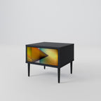 PIERCING SHARPNESS Nachttisch in Schwarz