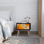 ORANGE ARRANGEMENT Nachttisch in Schwarz