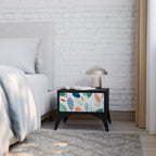 BOTANICAL HURRICANE Nachttisch in Schwarz