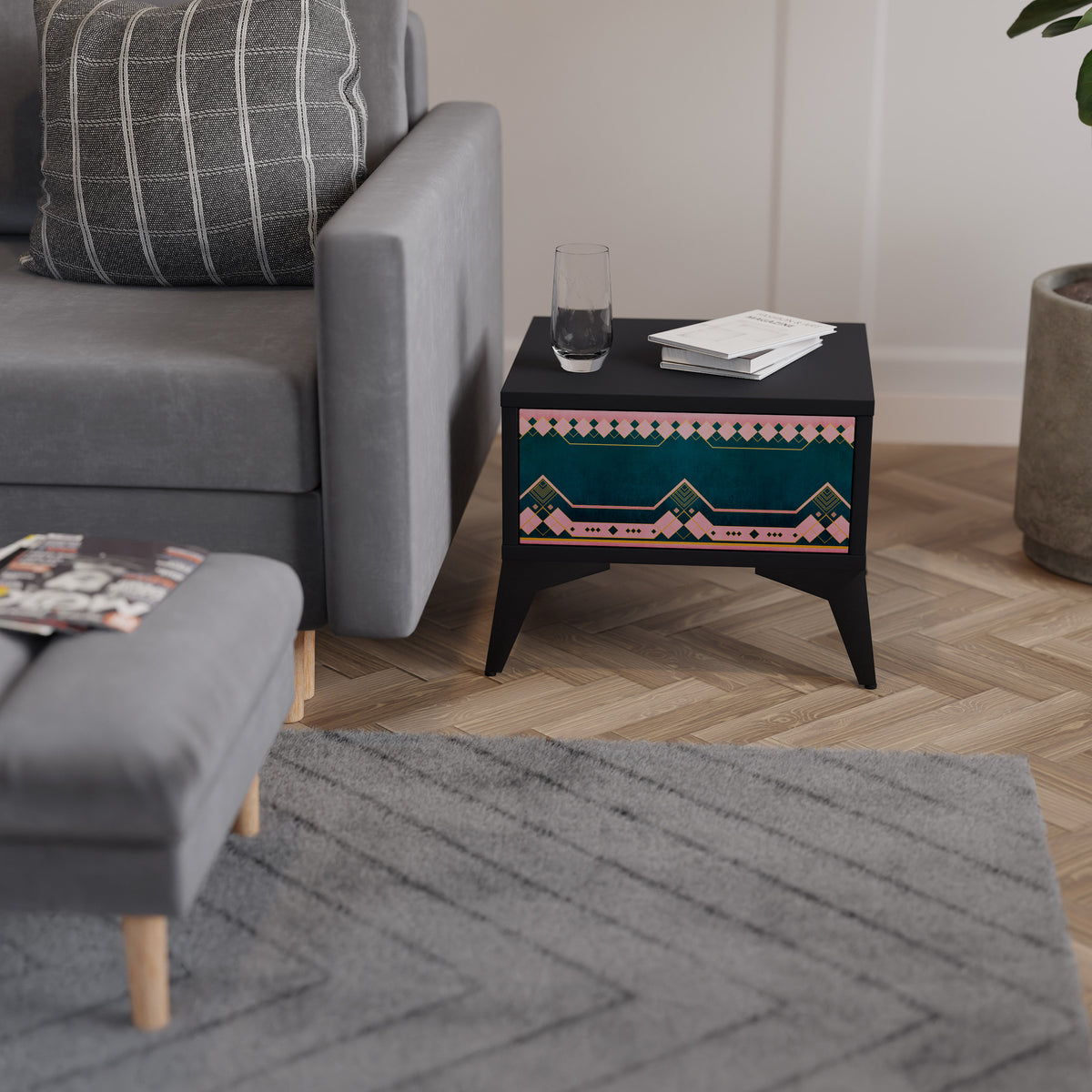 ROYAL COMPOSITION Nightstand