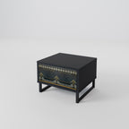 ROYAL ORDINARINESS Nachttisch in Schwarz