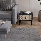 SEE MORE Nachttisch in Schwarz