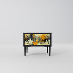 SUNKISSED LILY Nachttisch in Schwarz