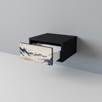 JAPANESE LANDSCAPE Nachttisch in Schwarz