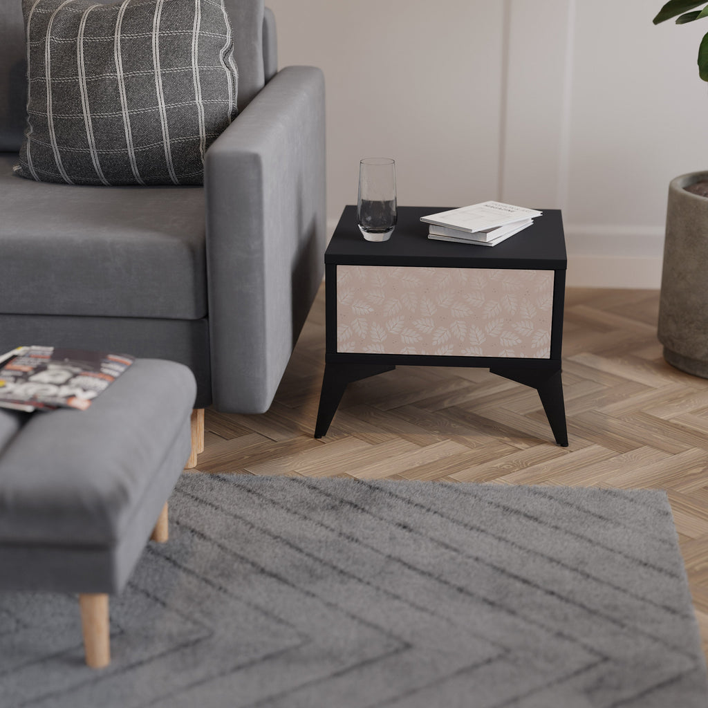 LEAVES ON BEIGE Nachttisch in schwarzem Finish