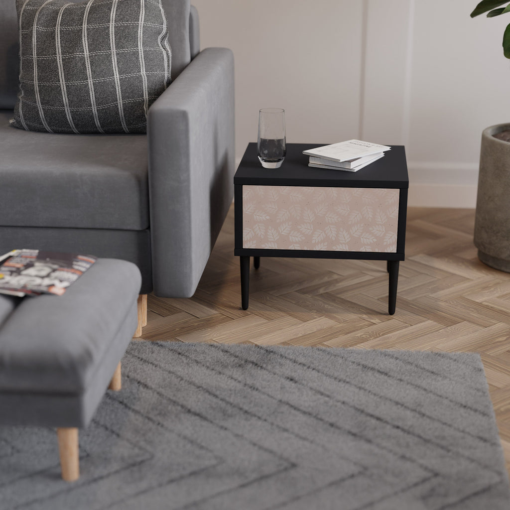 LEAVES ON BEIGE Nachttisch in schwarzem Finish