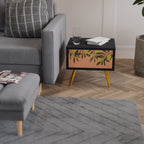 JUICY OLIVES Nachttisch in Schwarz