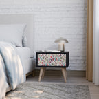 AUTUMN SUNDRIES Nachttisch in Schwarz