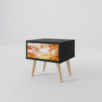 TRACES OF AUTUMN Nachttisch in Schwarz