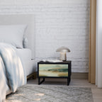 MORNING BY THE LAKE Nachttisch in Schwarz