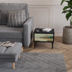 MORNING BY THE LAKE Nachttisch in Schwarz