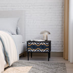 ARTFUL GEOMETRY Nachttisch in Schwarz