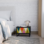 COLORFUL TRIANGLES Nachttisch in Schwarz