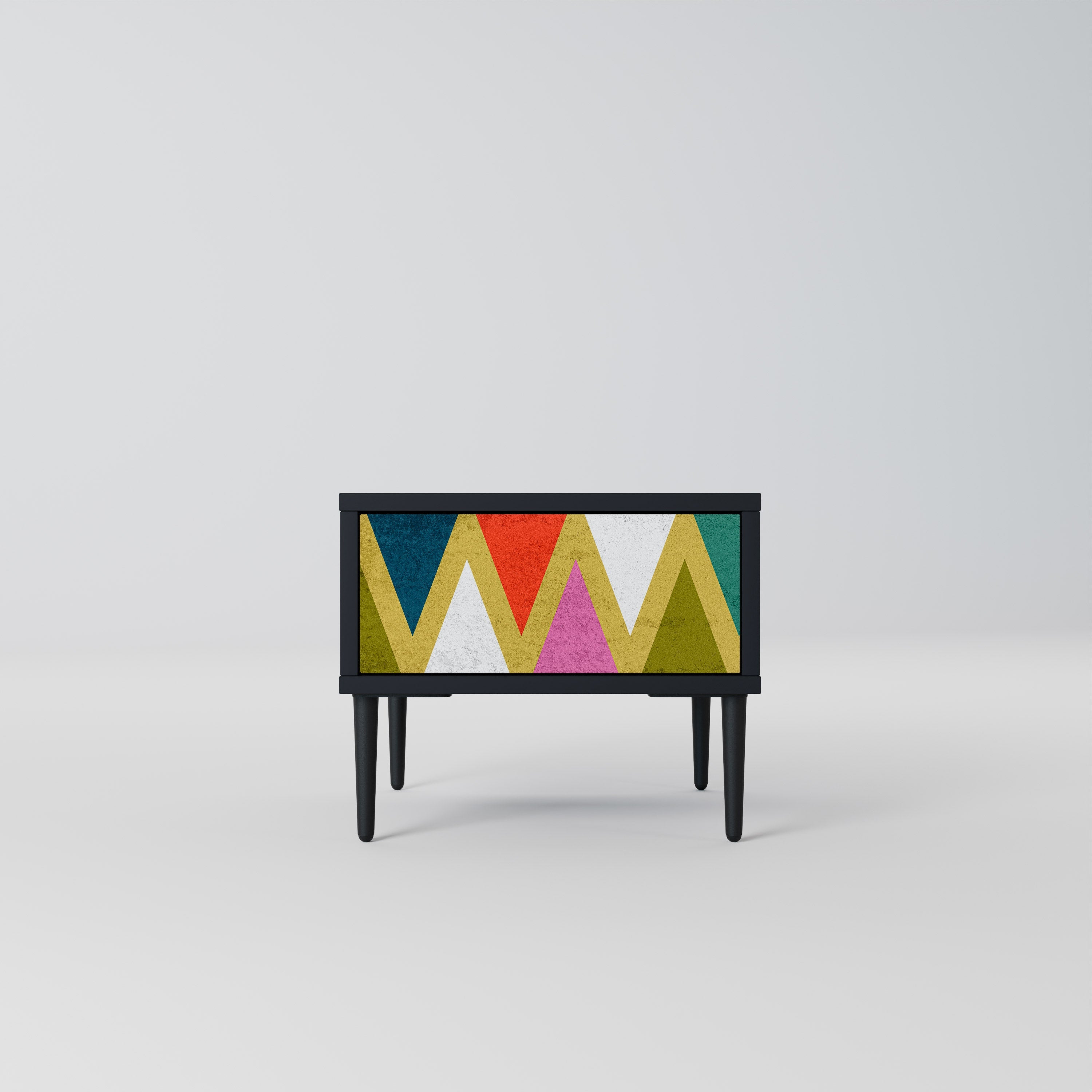 COLORFUL TRIANGLES Nachttisch in Schwarz