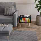 COLORFUL TRIANGLES Nachttisch in Schwarz