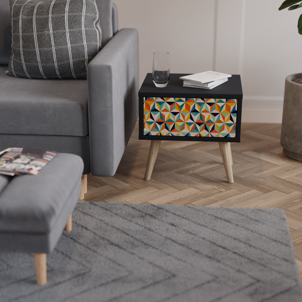 TESSELATE TREASURES Nachttisch in Schwarz