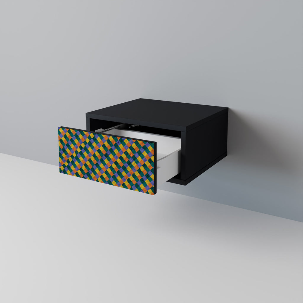 PAINTED SQUARES MIX Nachttisch in Schwarz