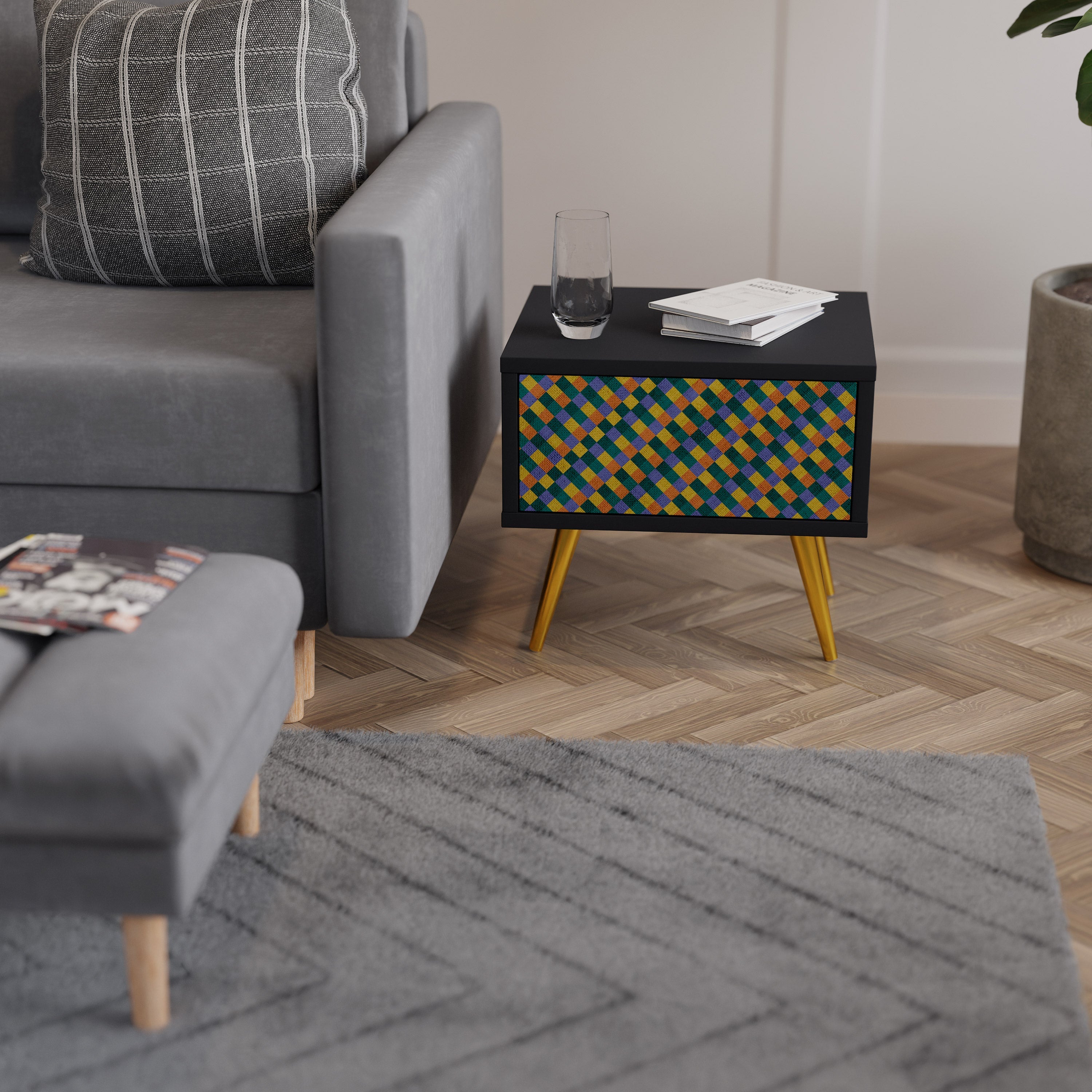 PAINTED SQUARES MIX Nachttisch in Schwarz
