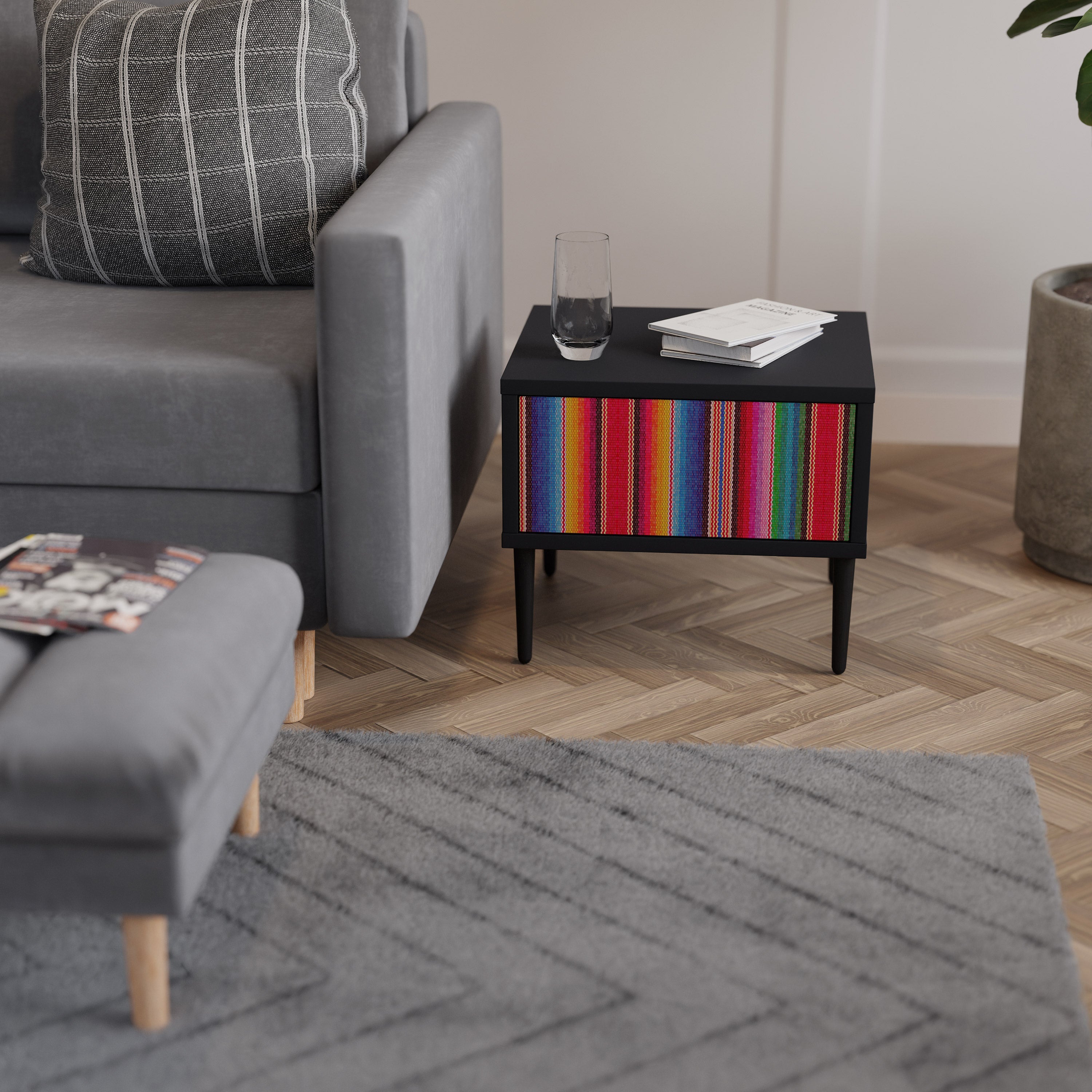 ETHNIC MEXICAN Nachttisch in schwarzem Finish