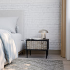 SLIGHTLY BLURRED Nachttisch in Schwarz