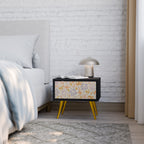 SPRING WHIMSY Nachttisch in Schwarz